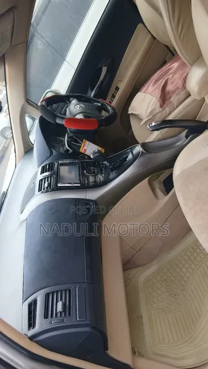 Toyota Blade 2010 Silver
