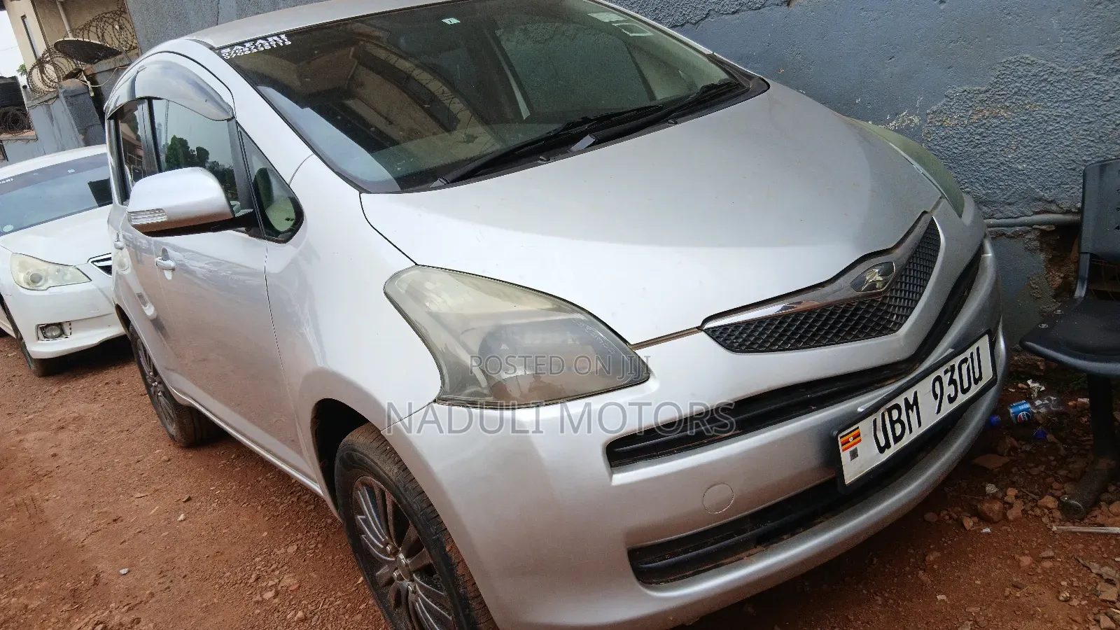 Toyota Ractis 2008 Silver
