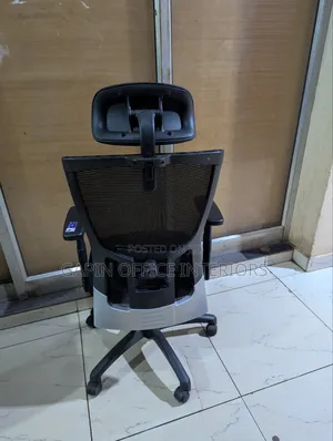 Second Hand Headrest Office Chair for Sale