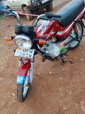 Bajaj CT 110X 2023 Red