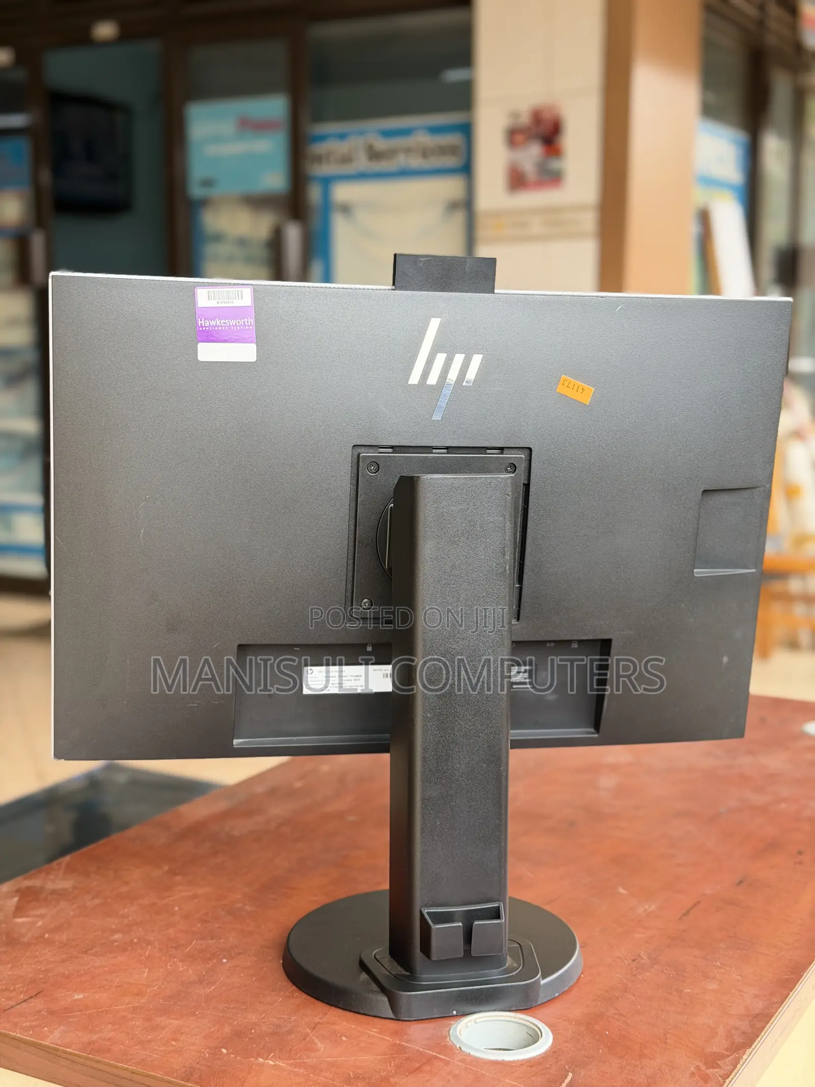 Monitor Hp 24.7 Inch Screen Vga Dp Hdmi’S