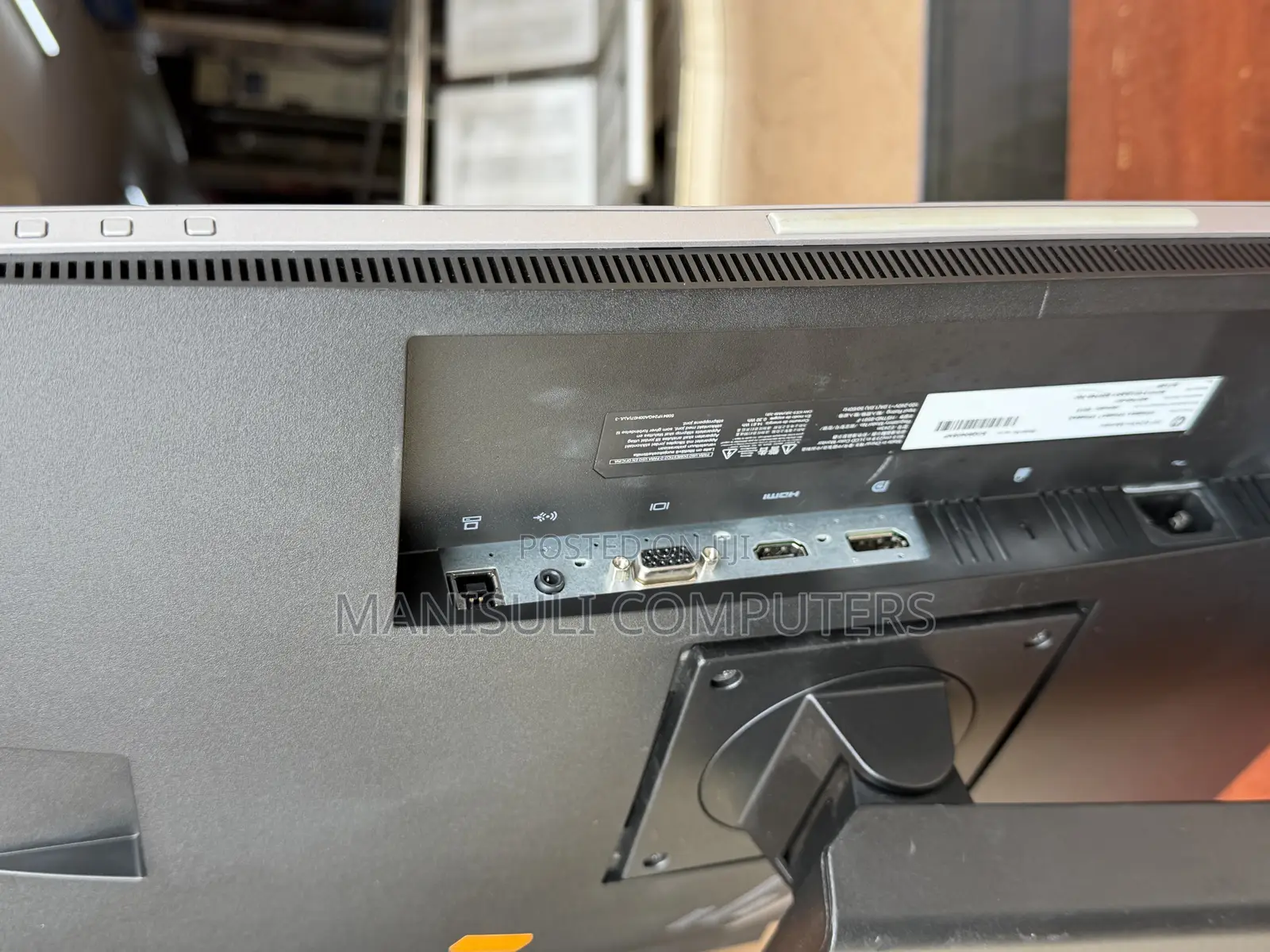 Monitor Hp 24.7 Inch Screen Vga Dp Hdmi’S