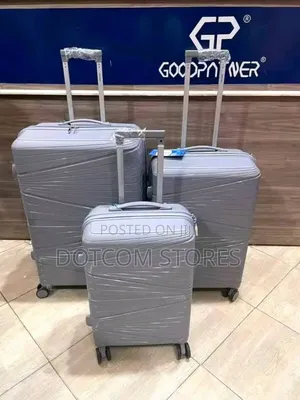 3-Piece Set of Durable Travelling Suitcase