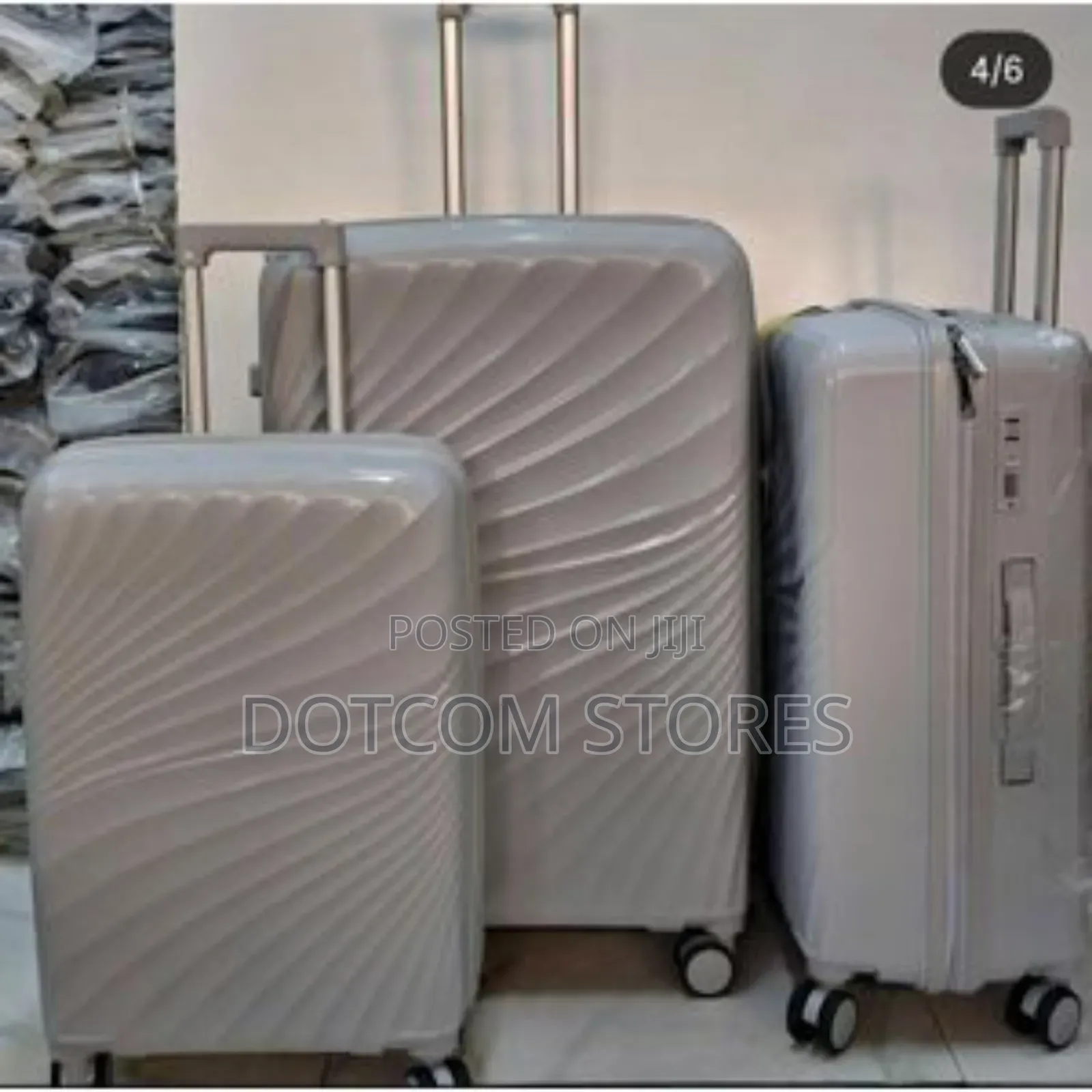 3-Piece Set of Durable Travelling Suitcase