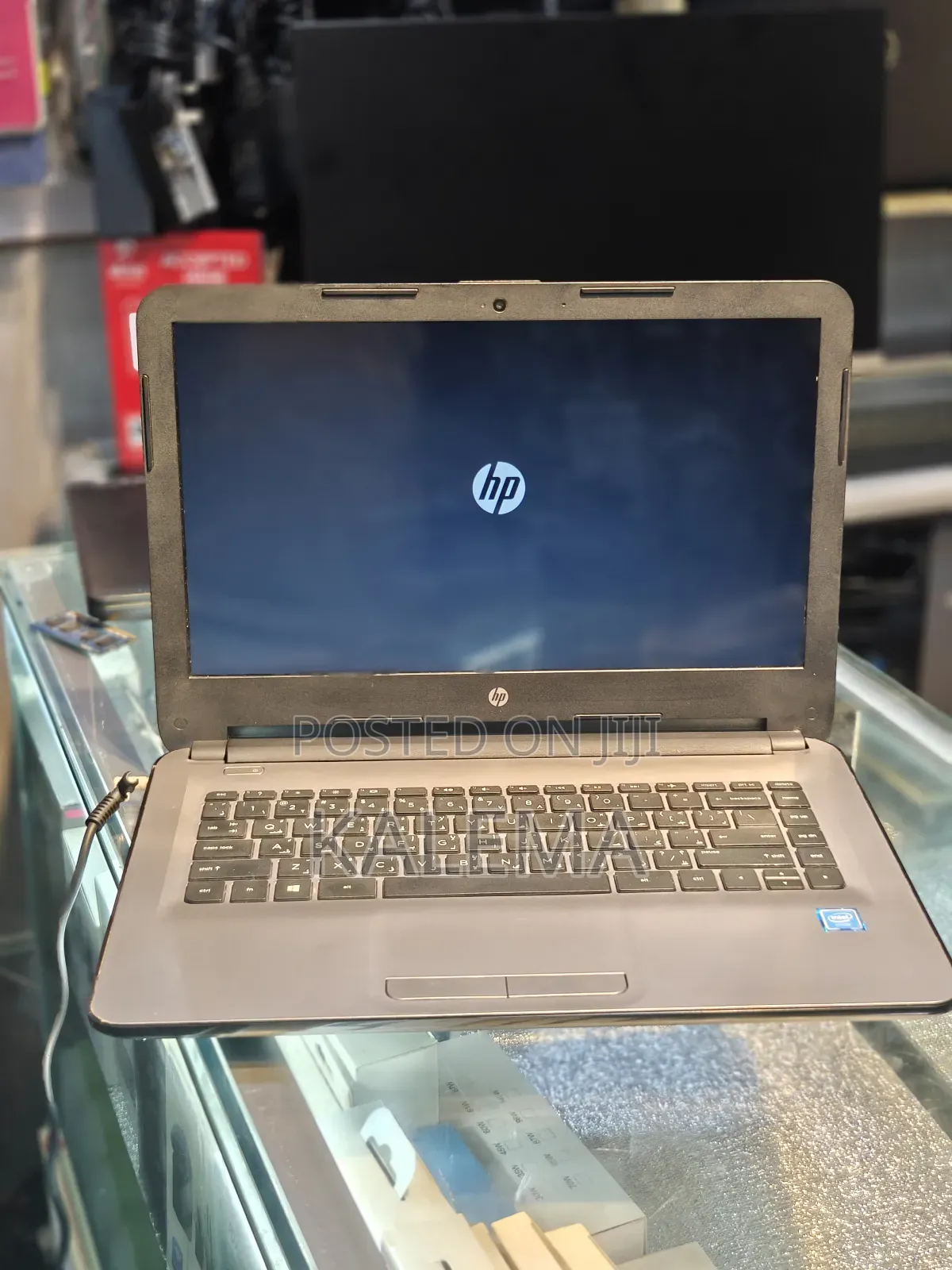 Laptop HP 14-dq2031tg 4GB Intel Celeron SSD 128GB