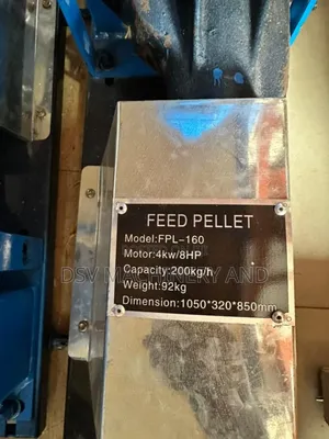 Single Phase 5.5hp 200kg/Hr 3 Dies Pellet Making Machine