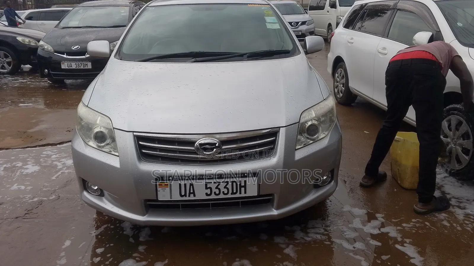 Toyota Axio 2010 Silver