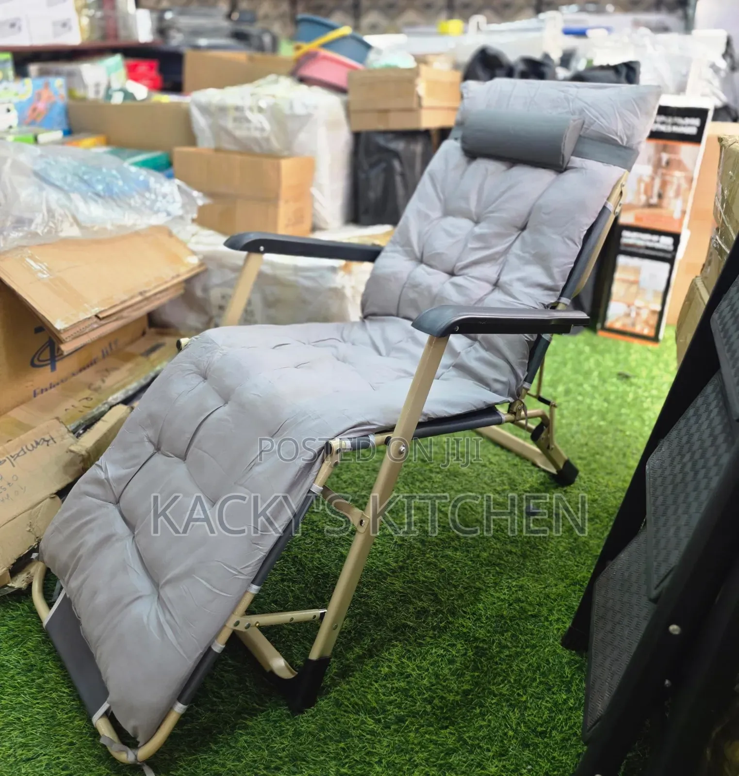 Zero Gravity Lounge Chair