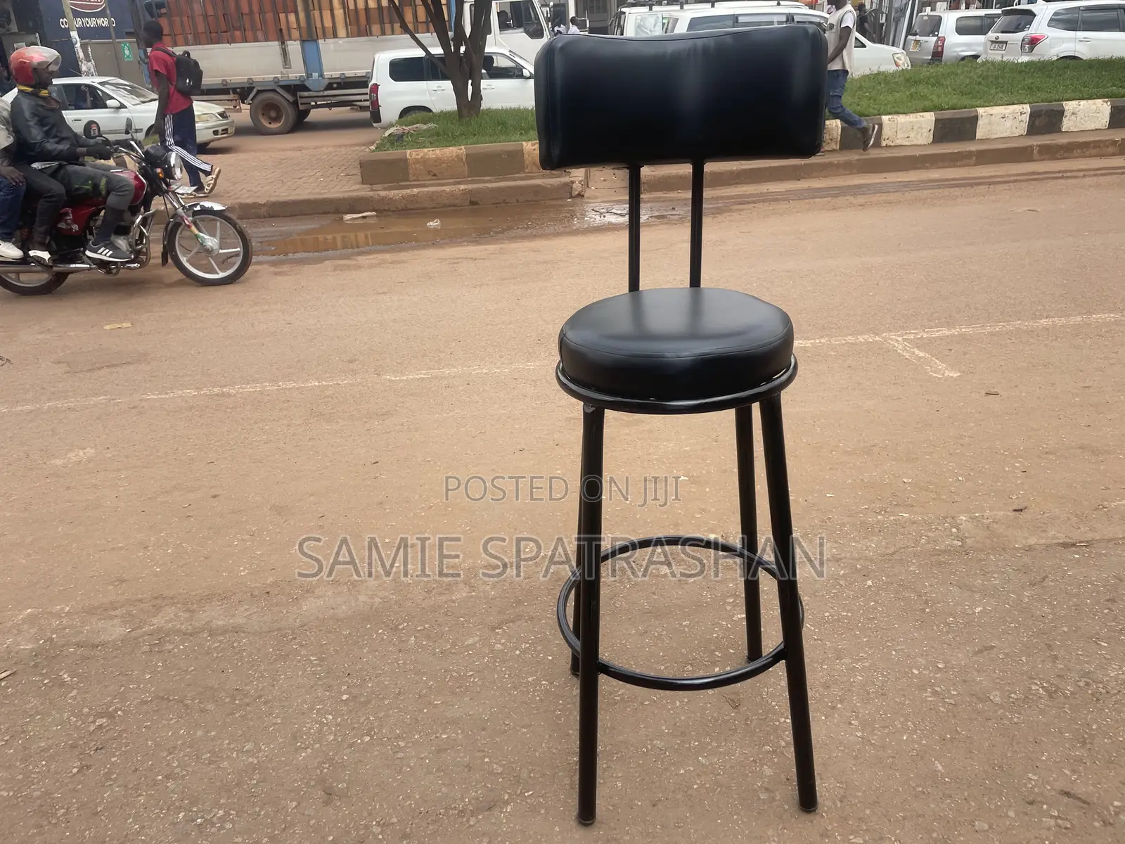 Bar Stool Black With a Back