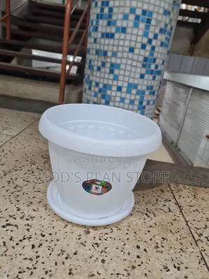 White Stackable Plastic Flower Pots Stackable Plastic Flower Pots