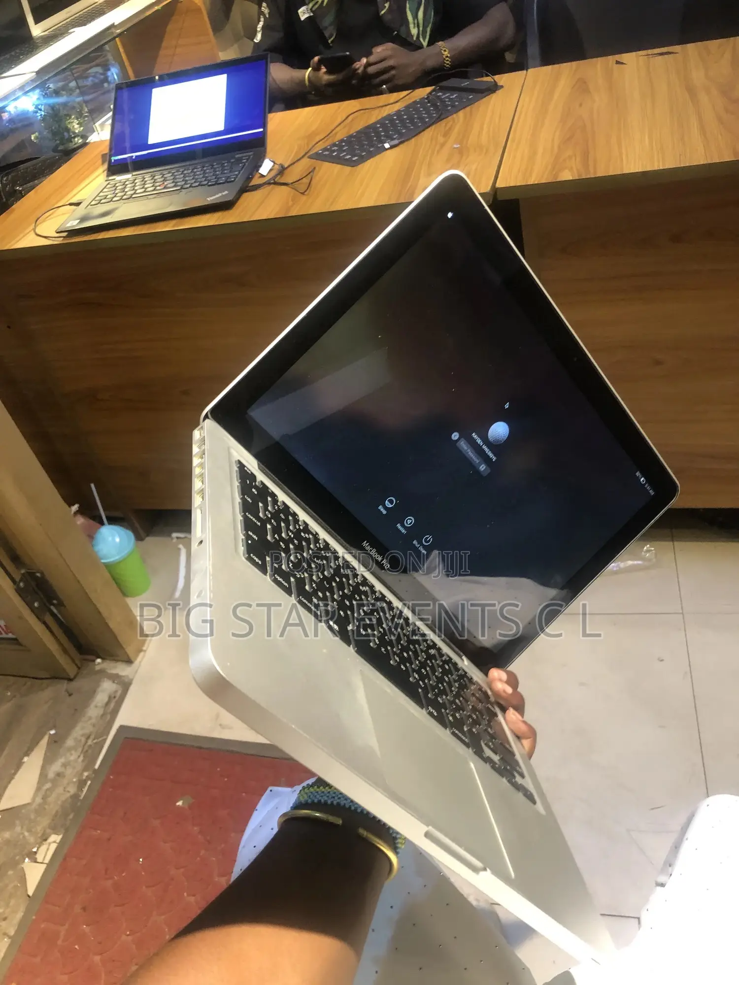 Laptop Apple MacBook Pro 2012 4GB Intel Core 2 Duo SSD 256GB