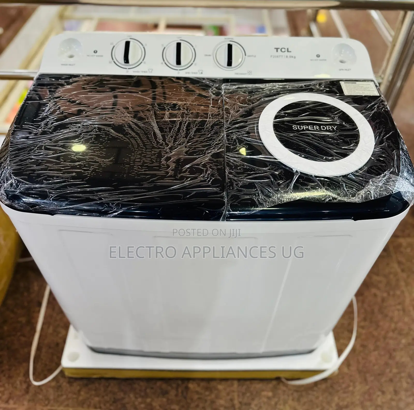 TCL 8kg Twin Tub.