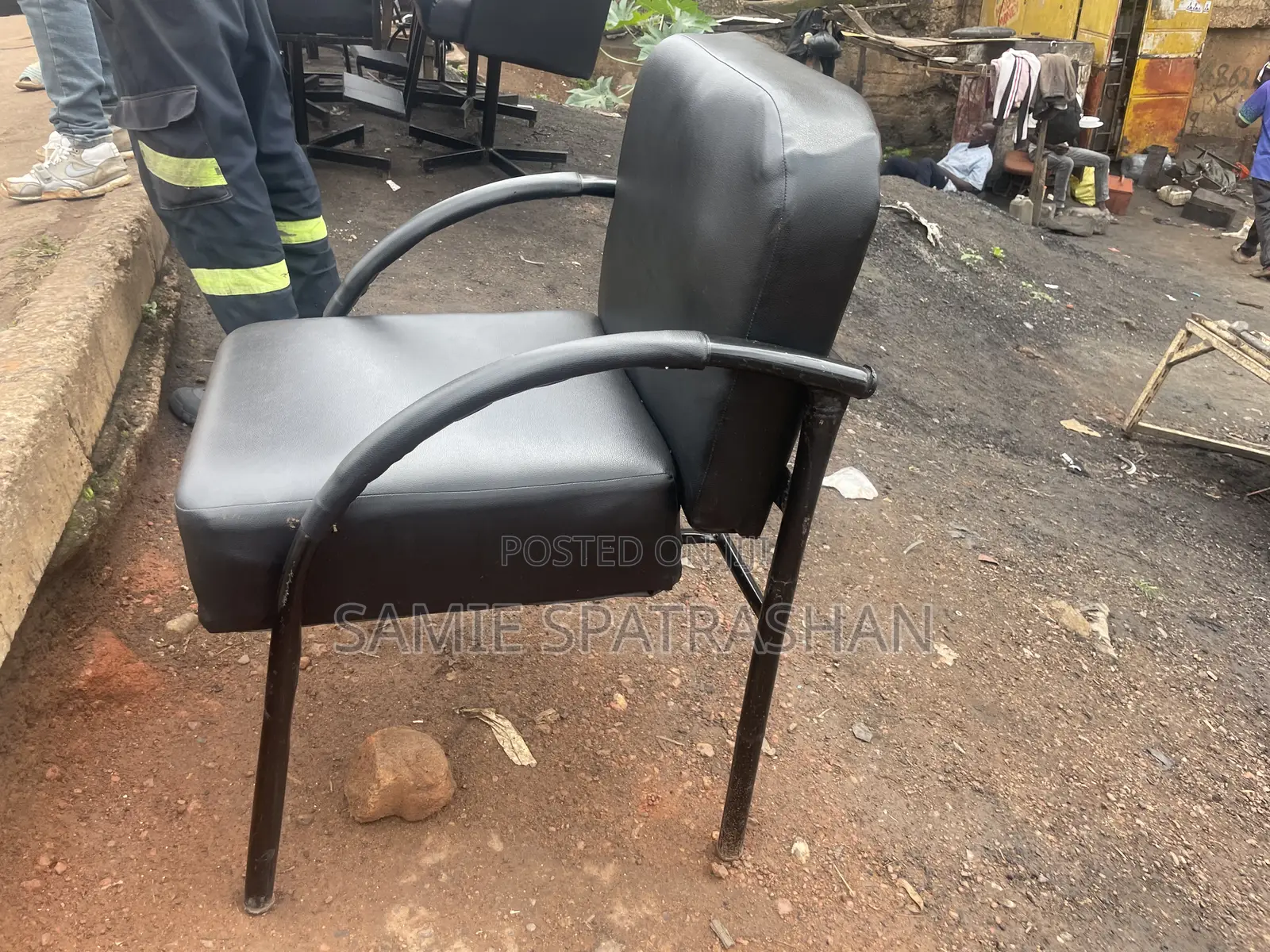 Styling Chair Black