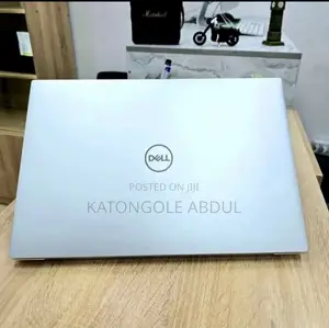 New Laptop Dell XPS 17 9720 32GB Intel Core i9 SSD 1T