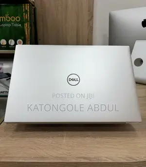 New Laptop Dell XPS 17 9720 32GB Intel Core i9 SSD 1T