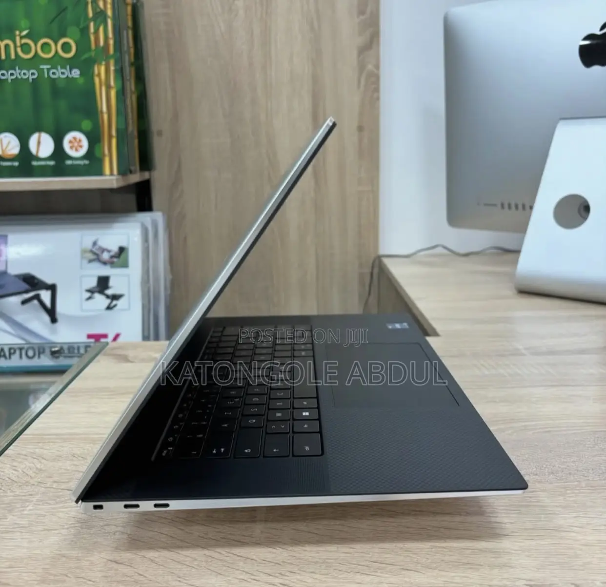 New Laptop Dell XPS 17 9720 32GB Intel Core i9 SSD 1T