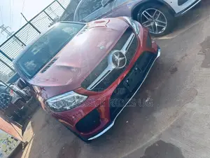 Mercedes-Benz GLE-Class GLE 350d 4MATIC 2017 Red