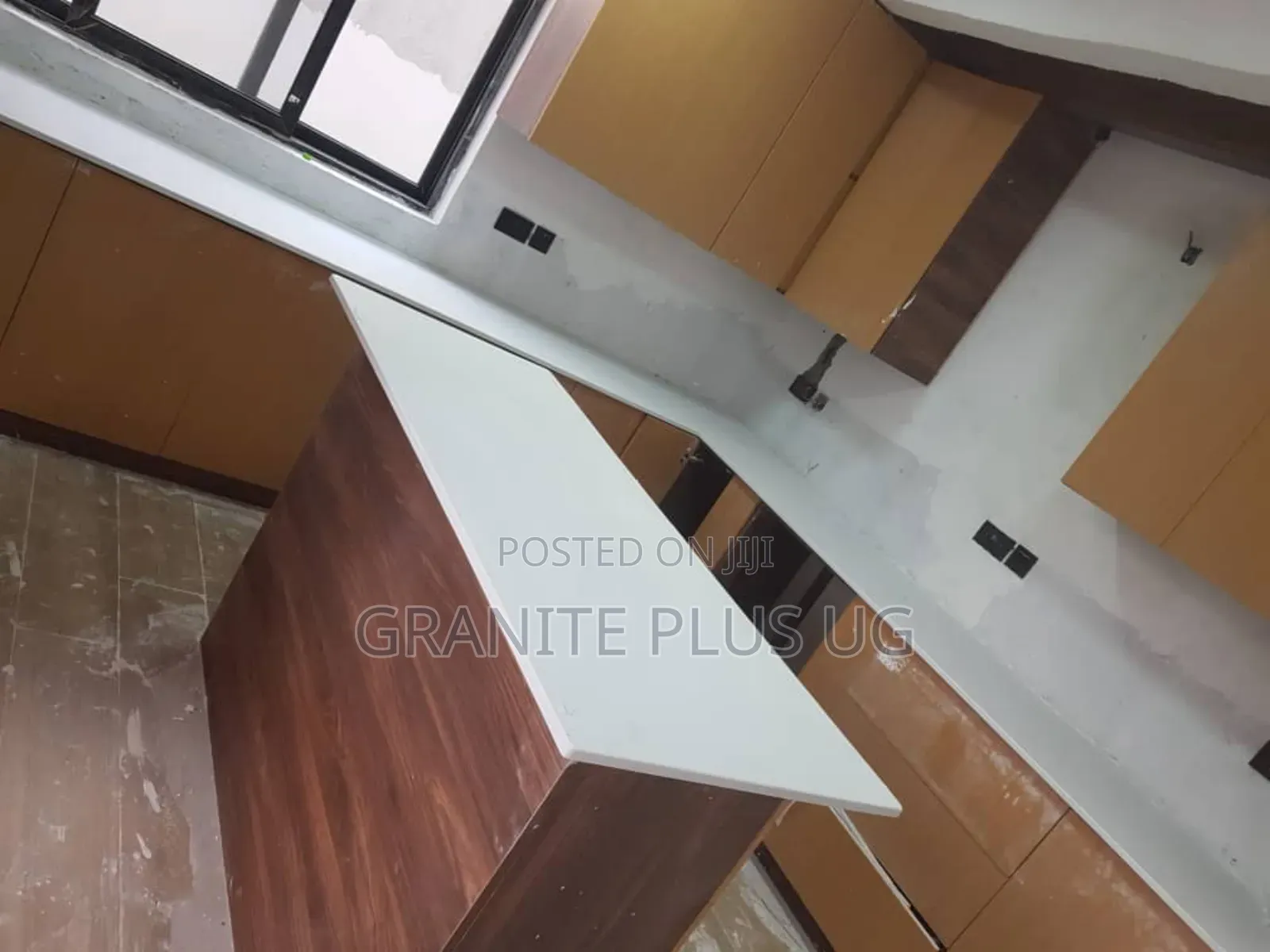 White Kitchen Top