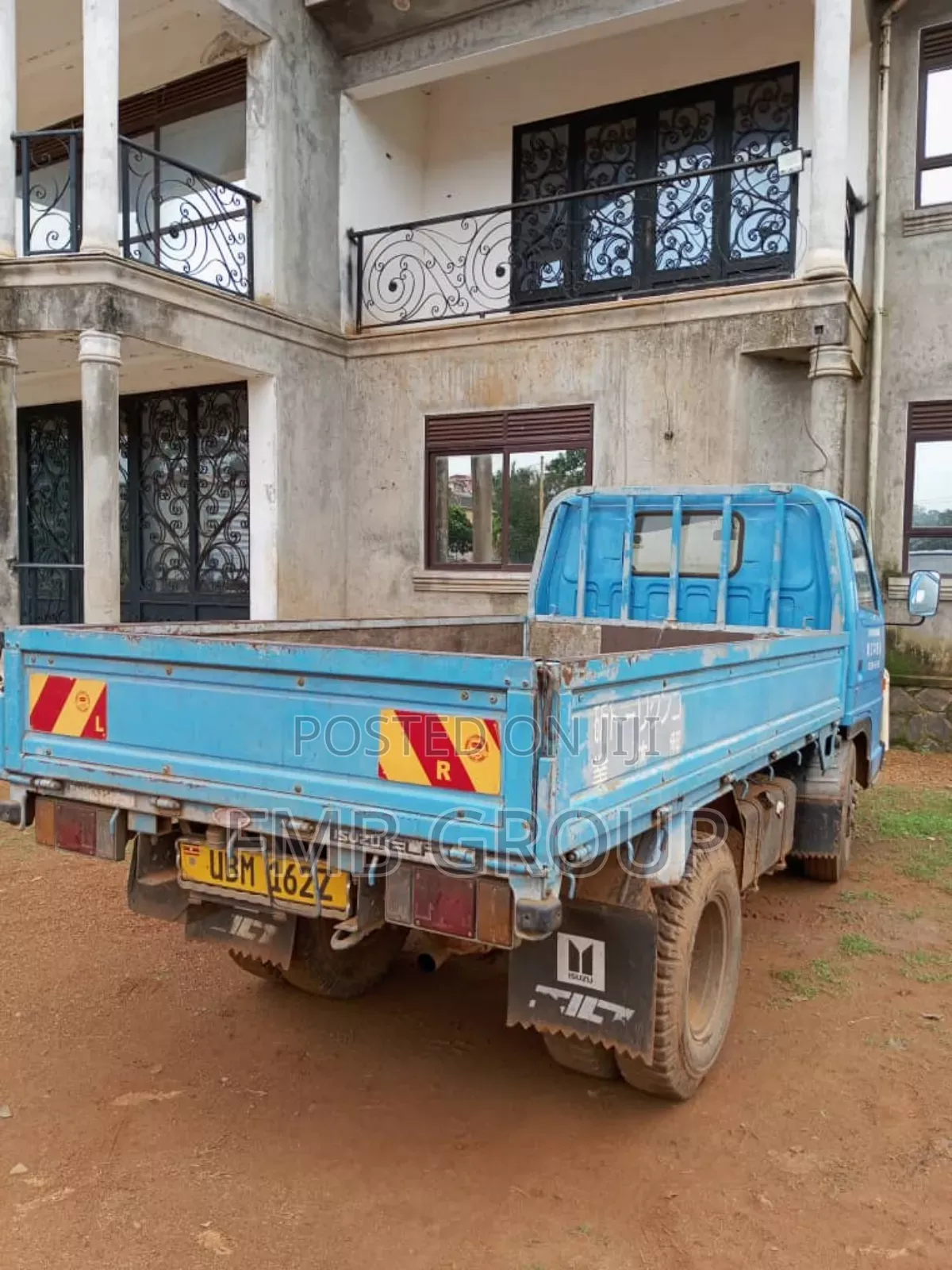 Isuzu Elf (Long)