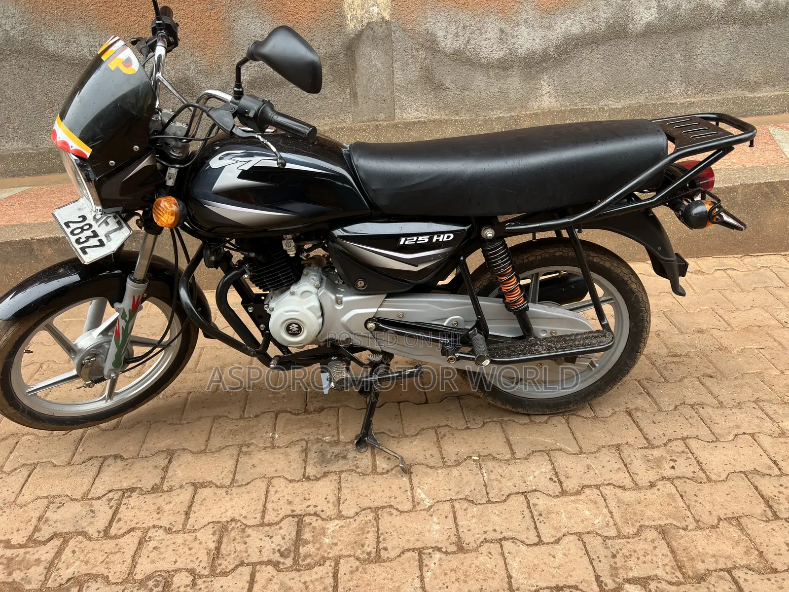 Bajaj CT 125X 2024 Black