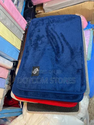 Soft Brown Bath Mat,
