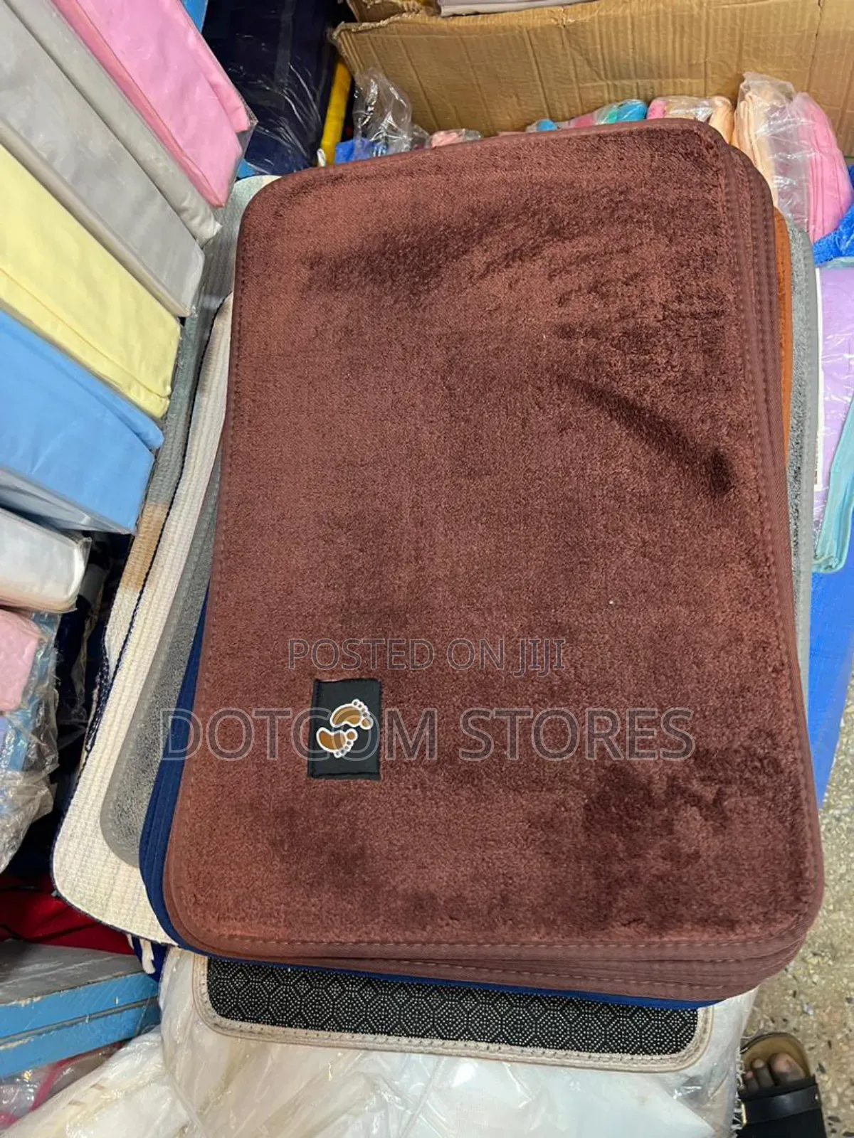 Soft Brown Bath Mat,