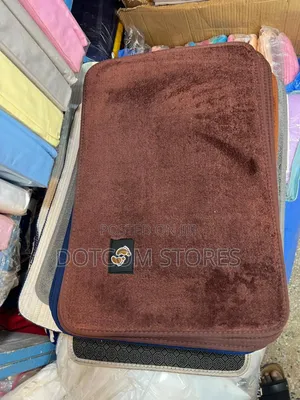 Soft Brown Bath Mat,