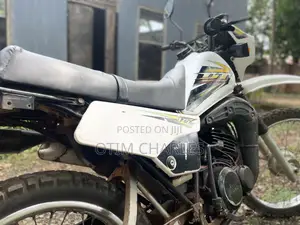 Yamaha DT125 2017 White