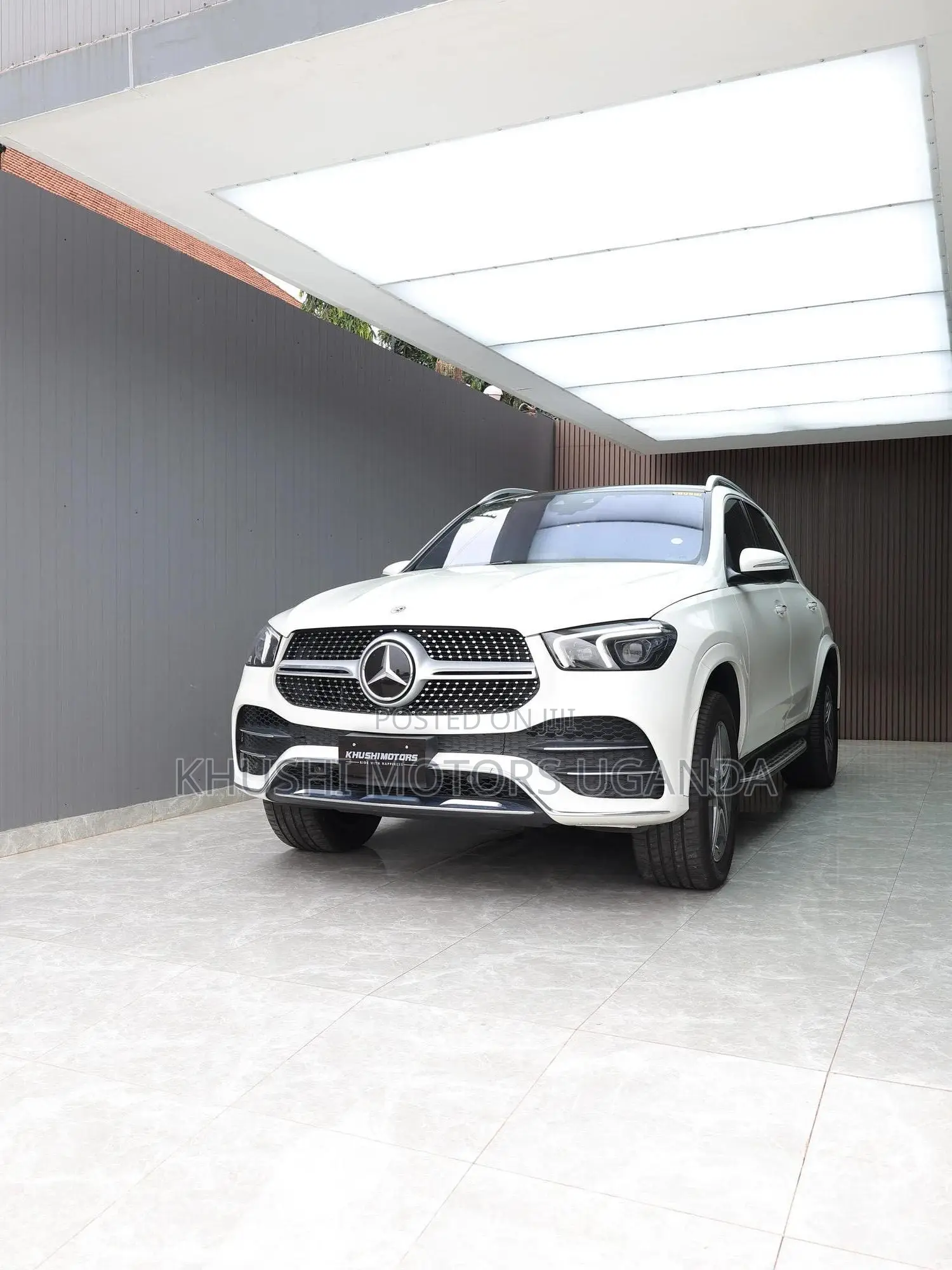 Mercedes-Benz GLE-Class GLE 400d 4MATIC 2019 White