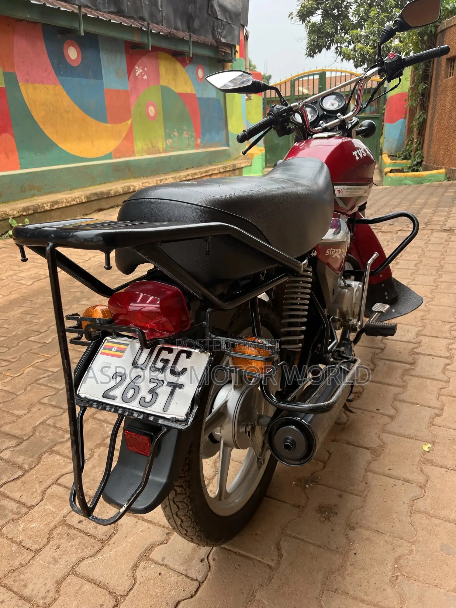 TVS HLX 125 2024 Red