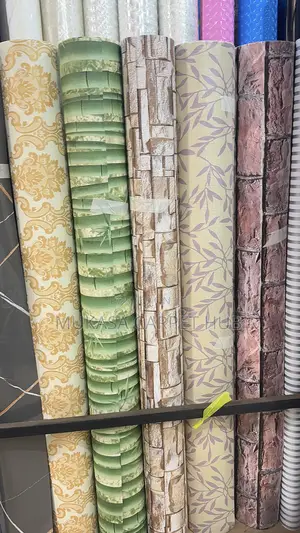 Peel and Stick Wallpapers – Quick Home Makeover