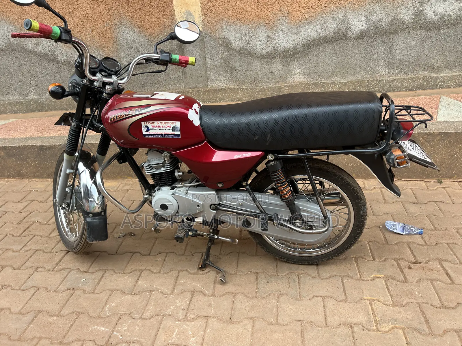 Bajaj Boxer 100 2025 Red
