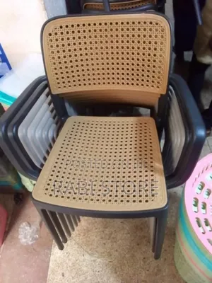 Mat Finished Plastic Chair