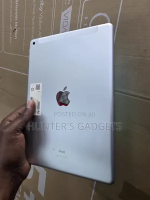 Apple iPad 10.2 (2021) 256 GB Silver