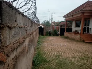 2bdrm Bungalow in Superman Broker, Kawempe for sale