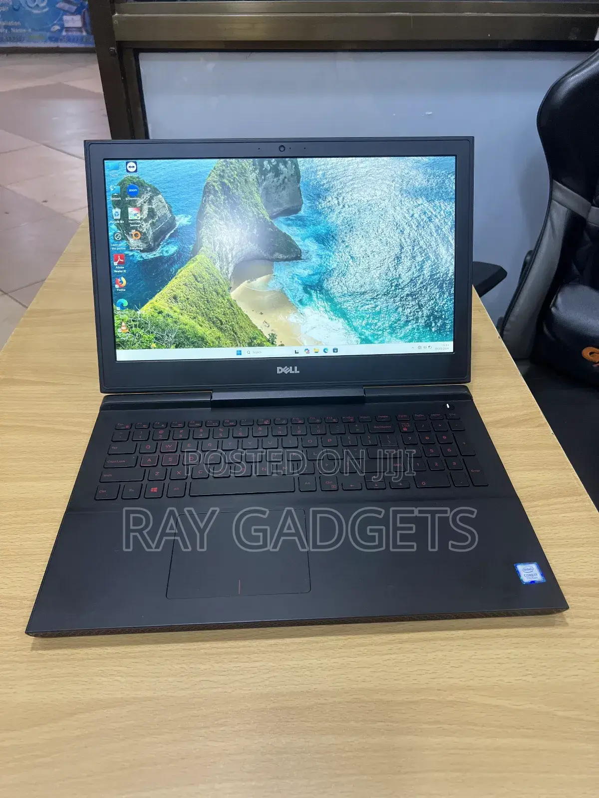 New Laptop Dell Vostro V13 16GB Intel Core Ultra 9 SSD 512GB