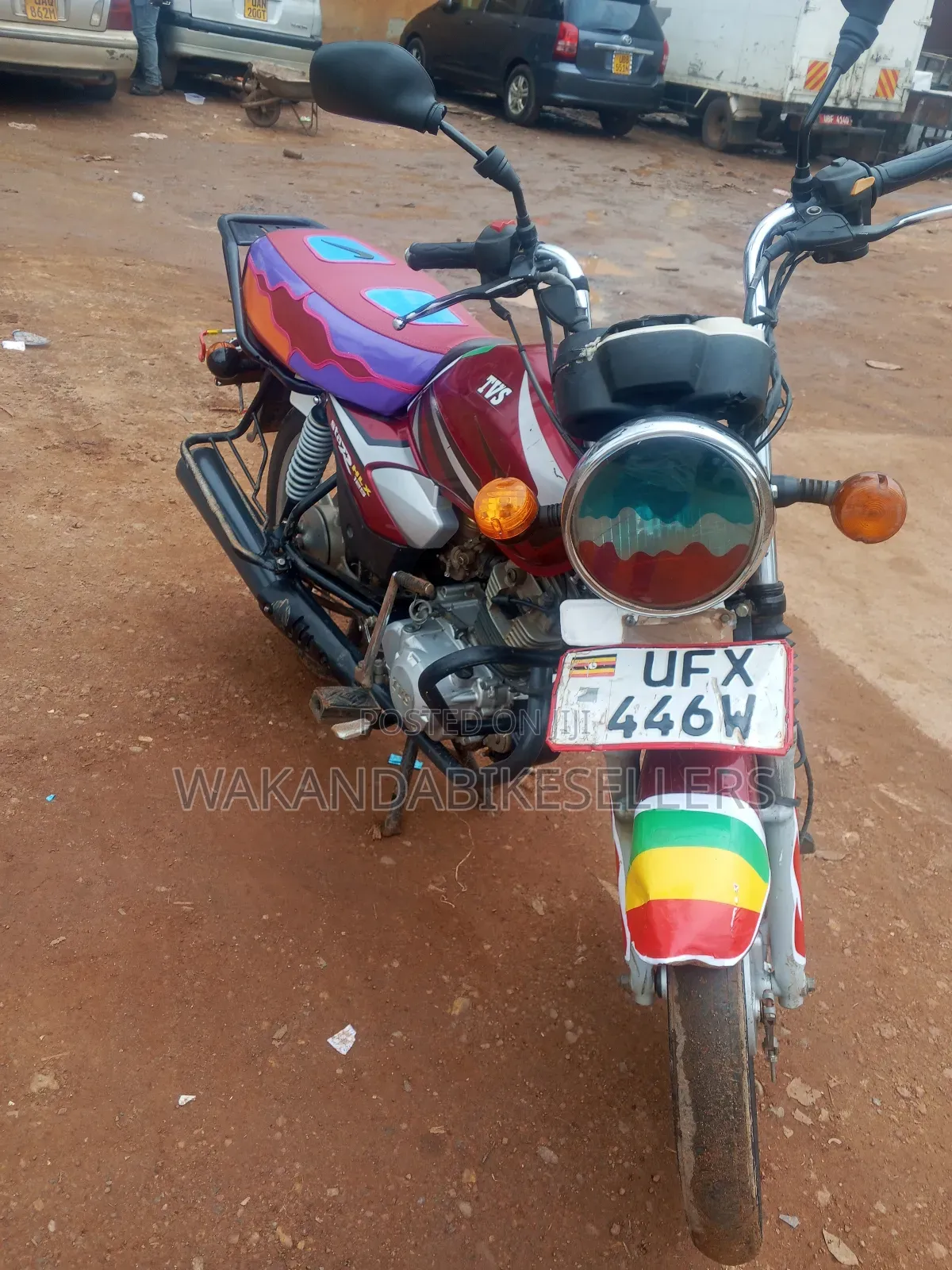 TVS HLX 125 2023 Red