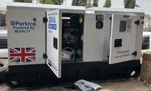 Generator 30 Kva Perkins Powered by Royalty