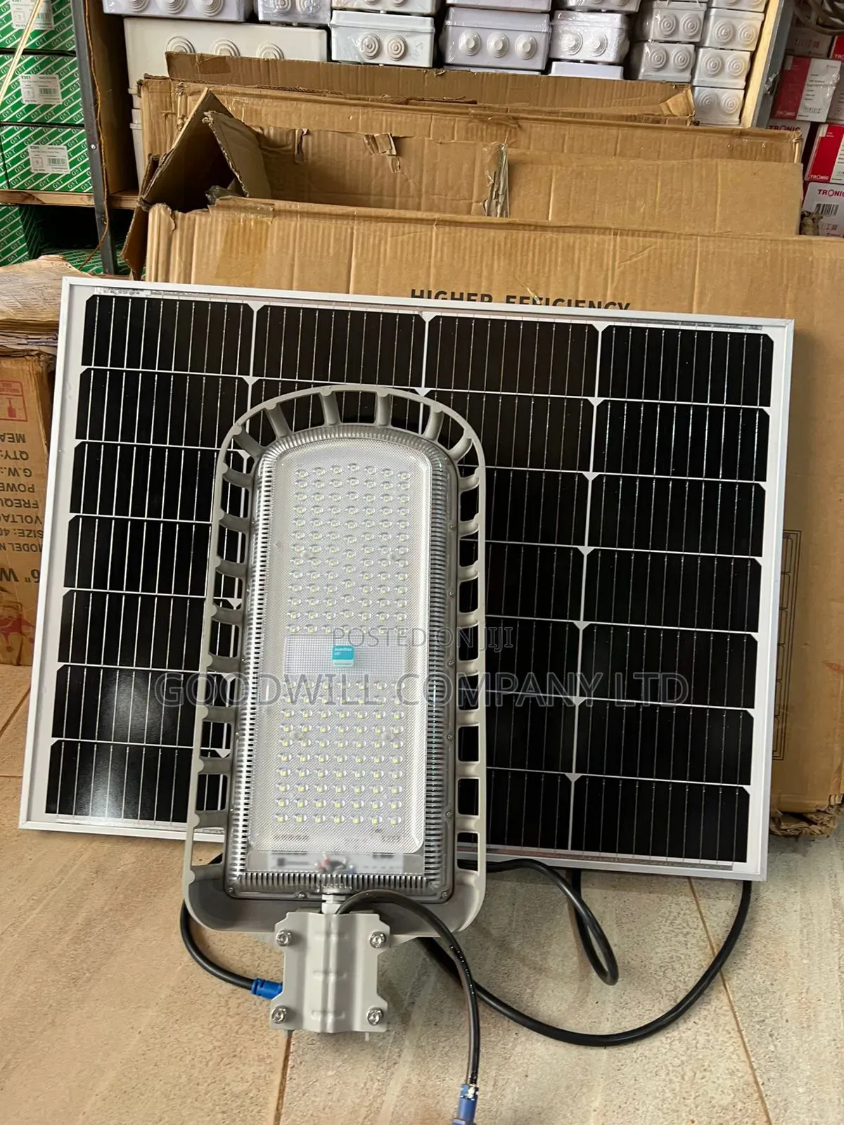 1.0 Blue Carbon Solar Street Light