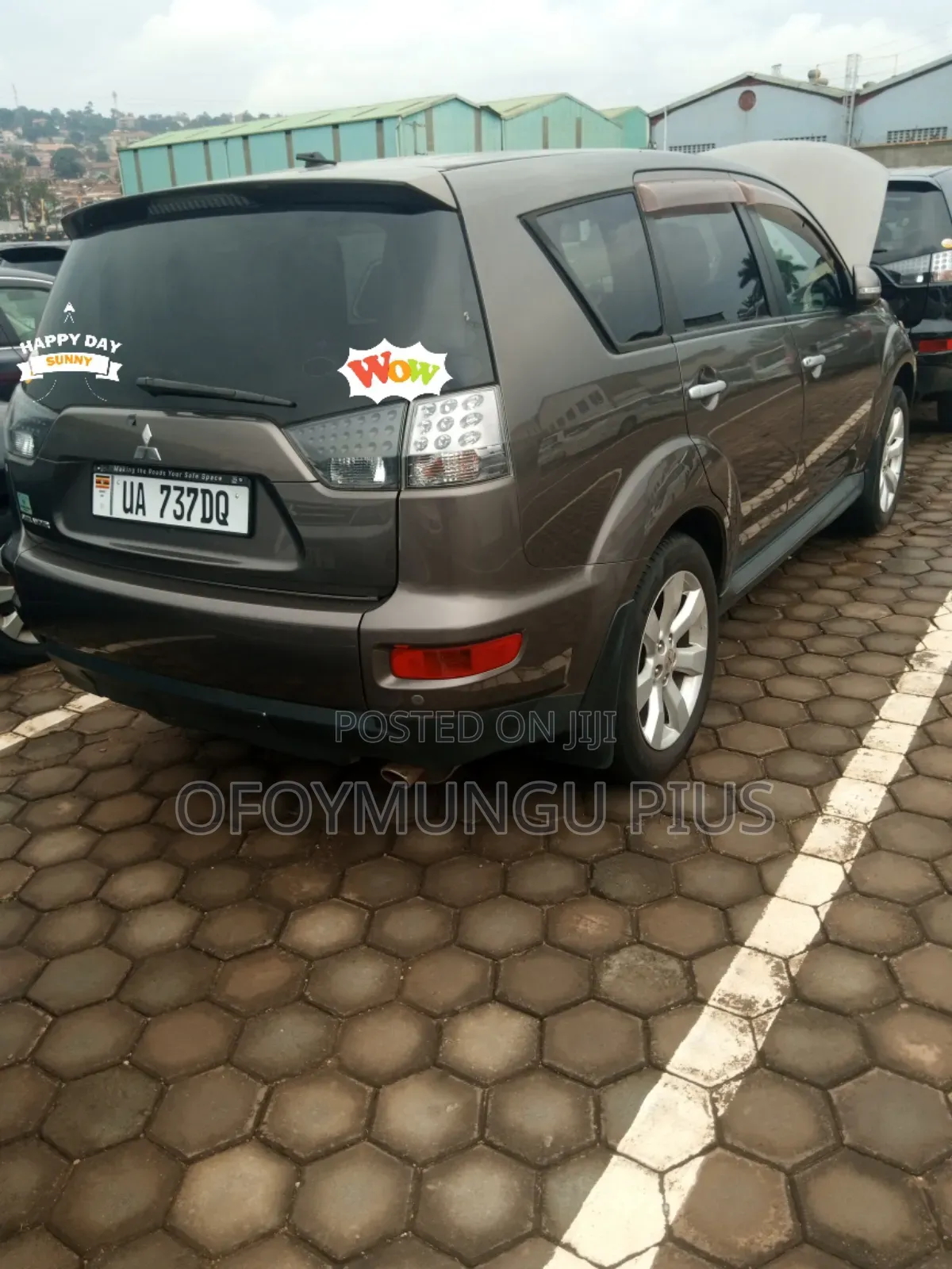 Mitsubishi Outlander 2011 Brown