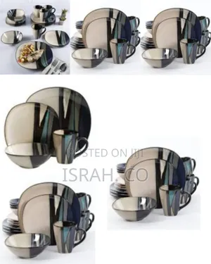 24 Piece Porcelain Blur Lined Chip Resistant Dinner Sets