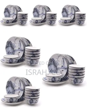 12 Piece Round Cloud Design Food Plates