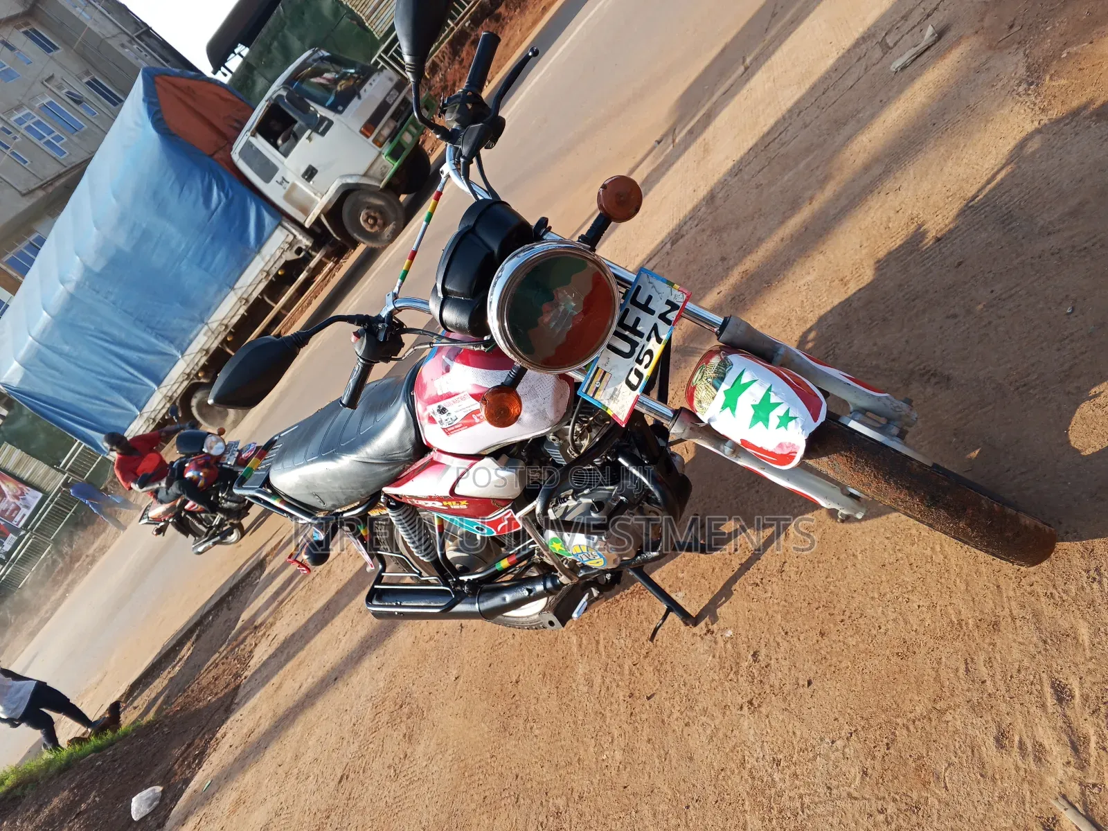 TVS HLX 125 2019 Red