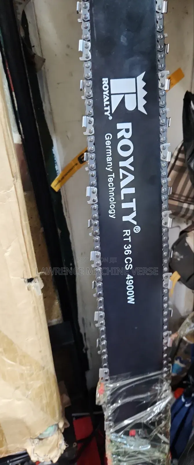 Chainsaw 36inch Germany Royalty