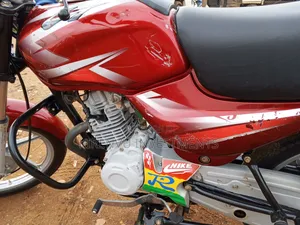 Bajaj CT 110X 2020 Red