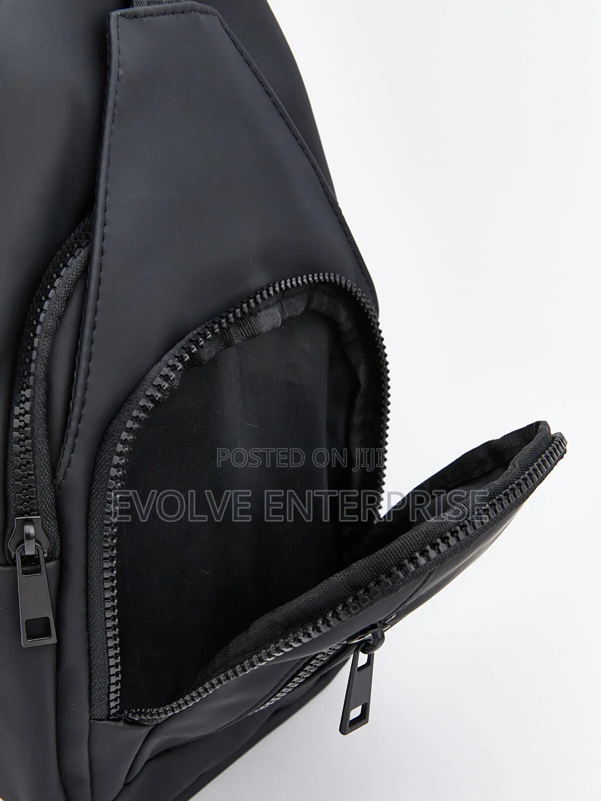 Men’S Premium Chest Bag