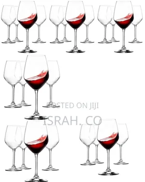 Glass 4 Pieces of Wine Glasses-Colorless