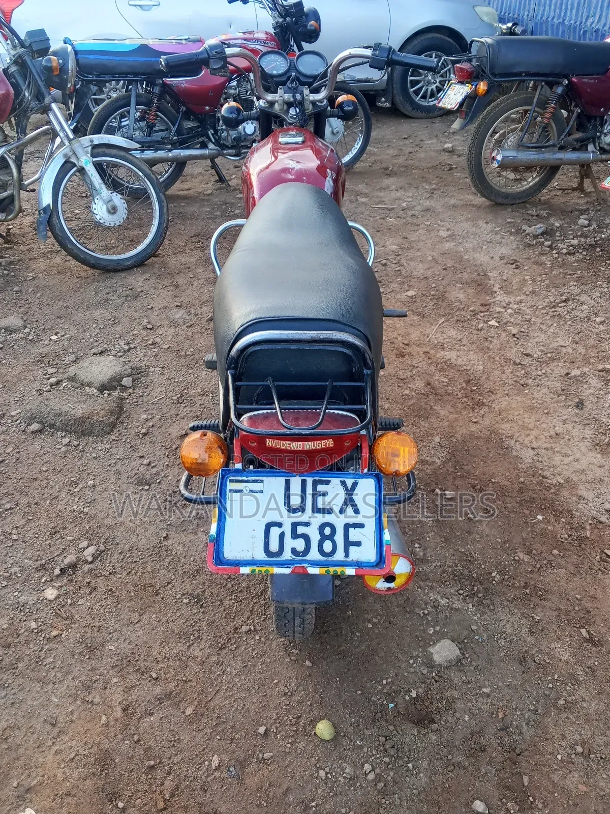 Bajaj Boxer 100 2020 Red