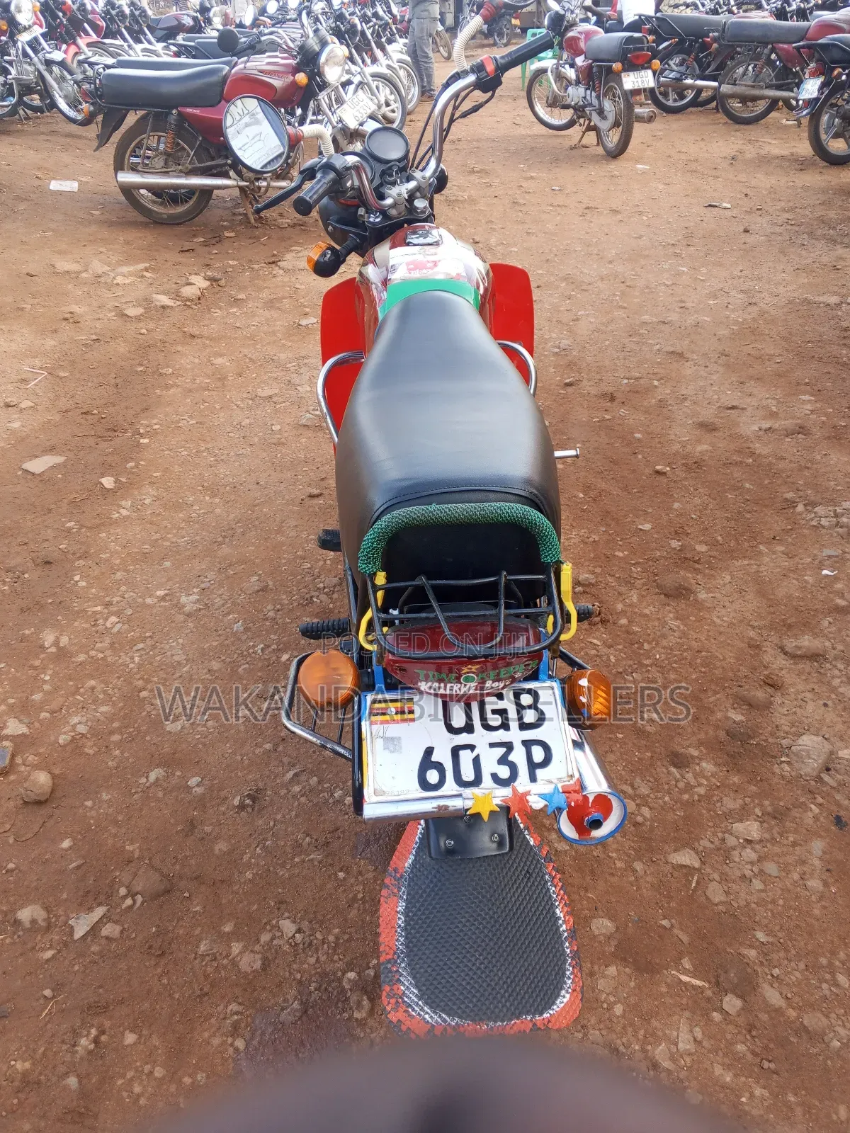 Bajaj Boxer 100 2024 Red