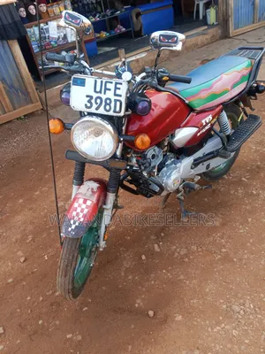 TVS HLX 125 2022 Red